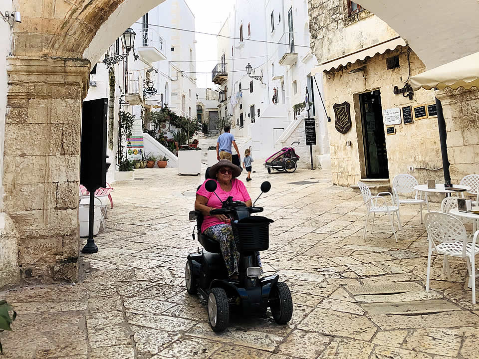Apulia wheelchair accessible tours
