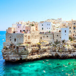 Alberobello and Polignano a Mare Wheelchair Guided Tours – 8 hrs