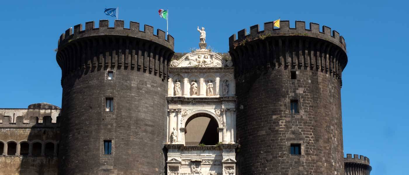New Castle Wheelchair Naples Accessible Italy Tours